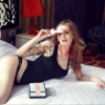 תמונה של ויברטור יניקה לדגדגן Polly Kiss